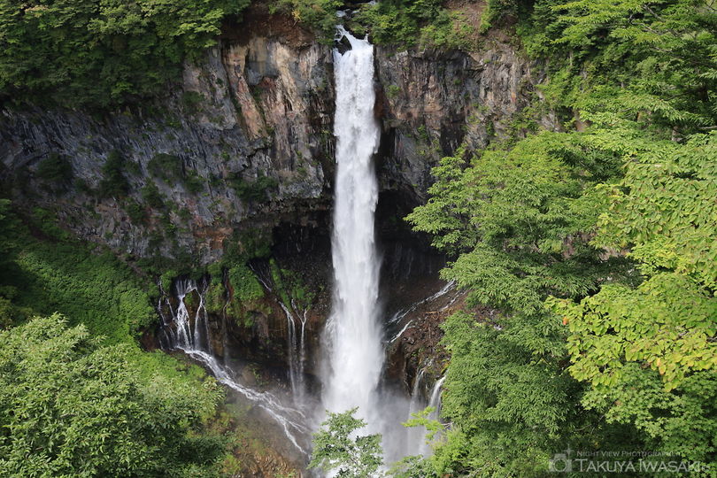 華厳の滝の絶景スポット写真（1）