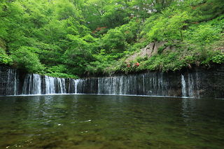 軽井沢 白糸の滝の絶景スポット写真（1）class=