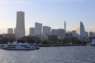 大桟橋 国際線客船ターミナルの絶景スポット写真（1）class=