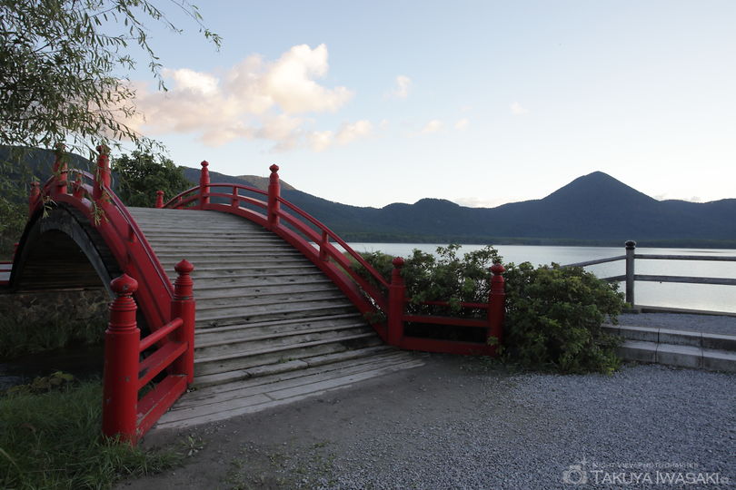 宇曽利山湖の絶景スポット写真（3）